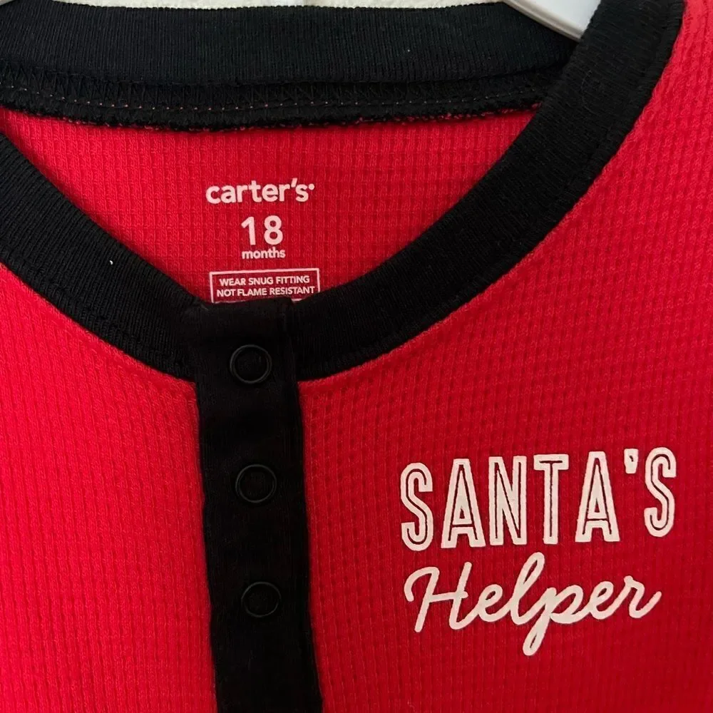 Carters Santa’s print Boys pajamas set Size 18 months